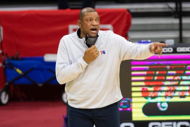 半岛体育官方网站-76人走出上场失利阴影 里弗斯重申这点是取胜关键